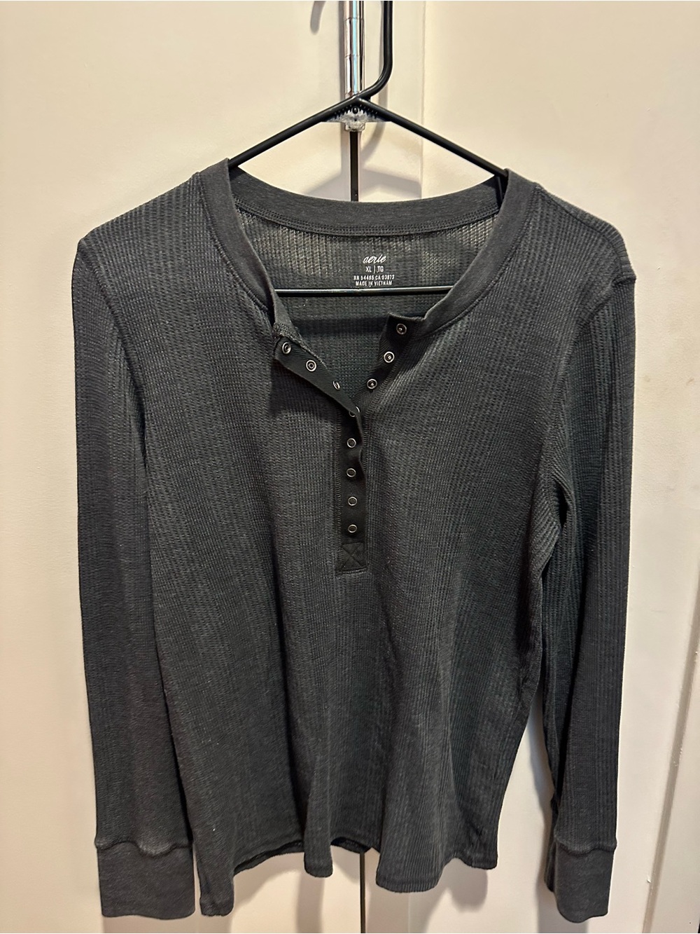 Aerie Long-Sleeve Waffle Henley Shirt - Charcoal